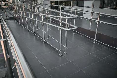 Metallbau Blauensteiner GmbH, Edelstahlgeländer, Edelstahlzaun