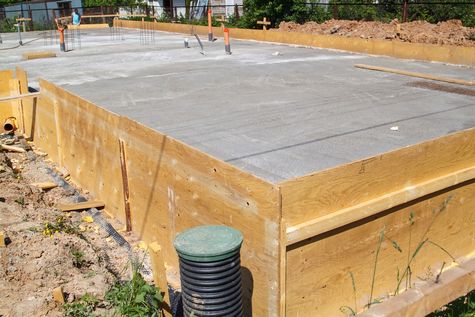 DRAGWERK Handels GMBH, Fundamente, Bodenplatten