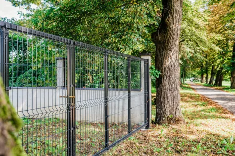 Alubram GmbH, Paneel Zäune