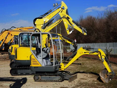 Gernot Hüttl, Bagger mieten, Baumaschinenverleih
