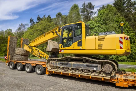 Bauer & Dahmen GmbH, Bagger mieten, Baumaschinenverleih