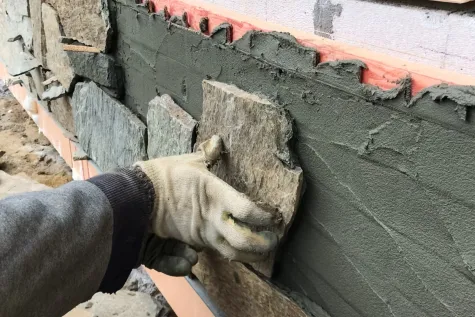 Ziegler Bau, Steinplatten verlegen