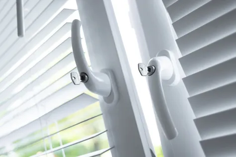 PRONORM Fenster und Türen GmbH, Kunststofffenster